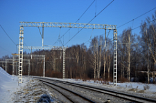 Опоры контактной сети железной дороги